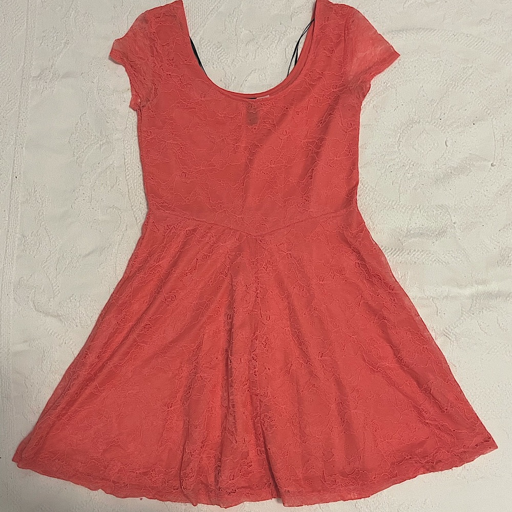 H&M lace dress
